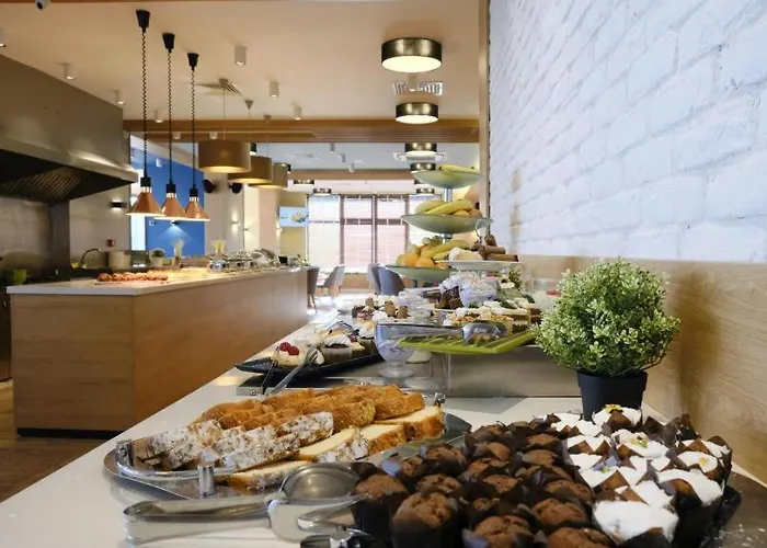 Marina Trio Апартамент