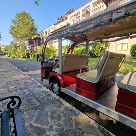 Marina Trio Apartament *