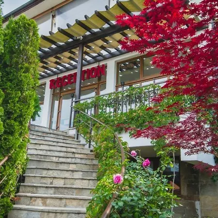 Marina Trio Appartement *