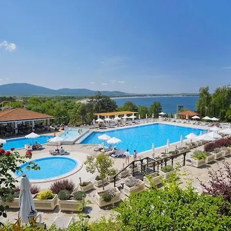 Marina Trio Apartament *